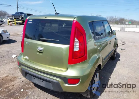 2013 Kia Soul z USA, uszkodzony, nr VIN KNDJT2A53D7625345